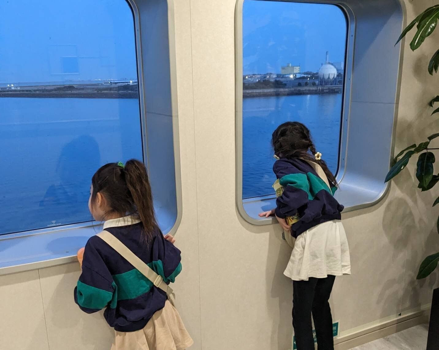 【子連れ旅行】"荷物も移動もお任せ！"快適フェリーの旅