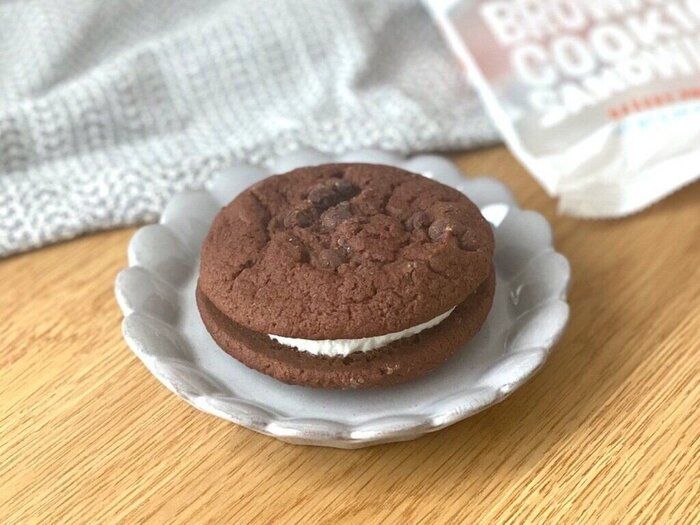 【カルディ】新作スイーツ「ブラウニークッキー」が登場！甘いものが食べたい日はコレで決まり！