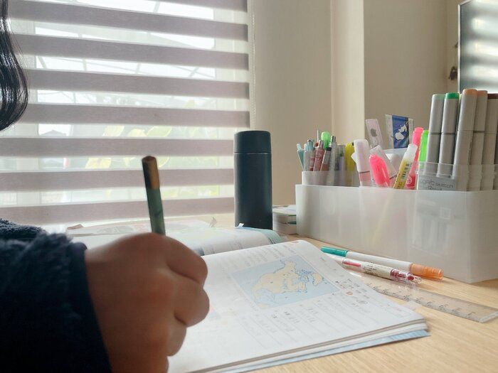 中学生の子どもに親が勉強を教えるメリットとデメリット！