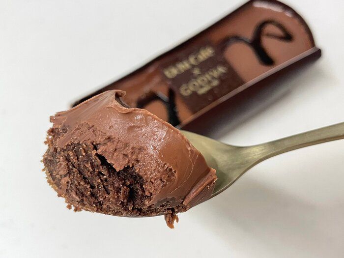 【LAWSON限定】コンビニクオリティを超えた！ゴディバ監修「ショコラテリーヌ」が濃厚で美味♡