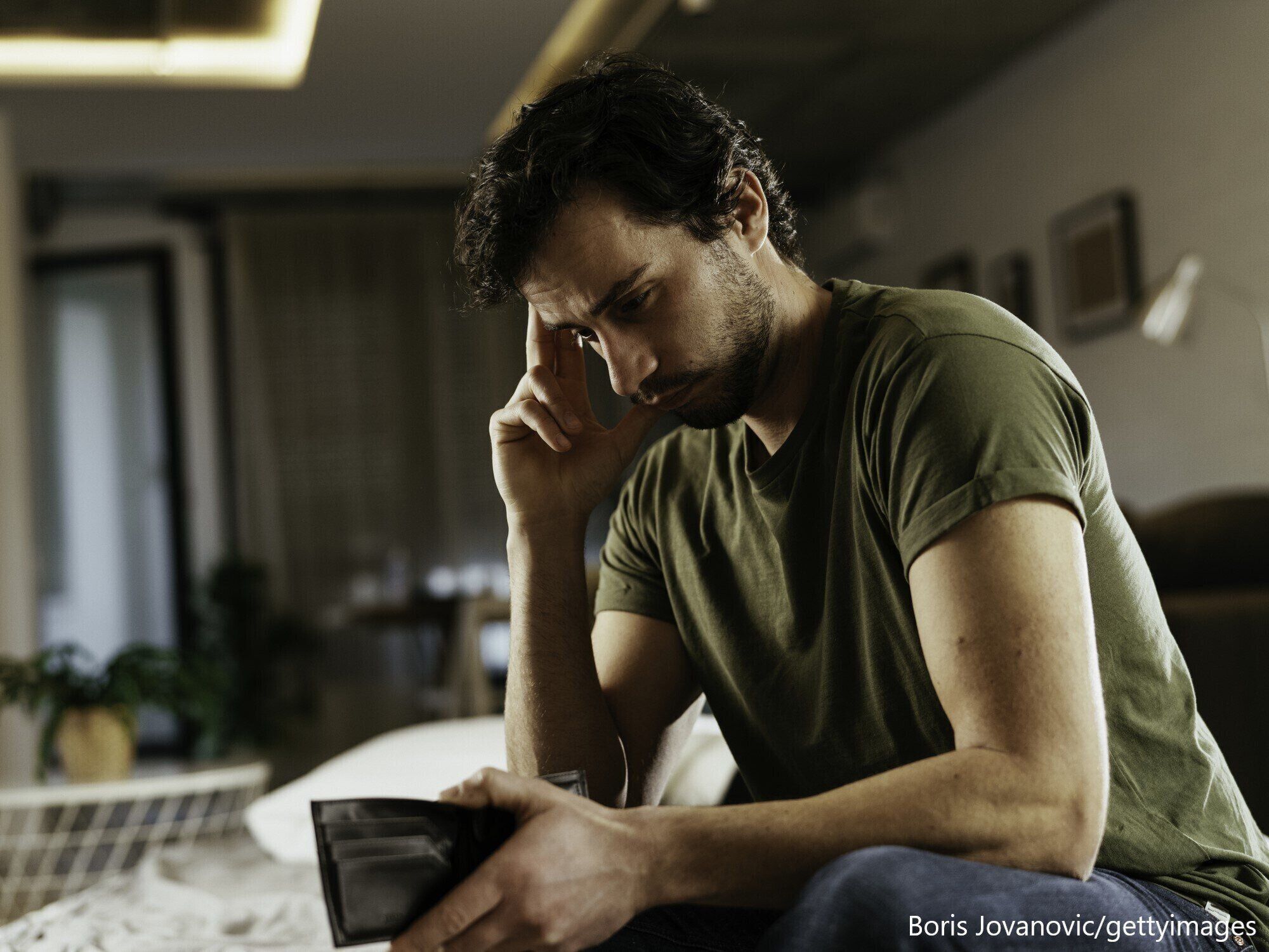 【意外と知られてない】貯蓄の理想額って、結局年収の何%なの？