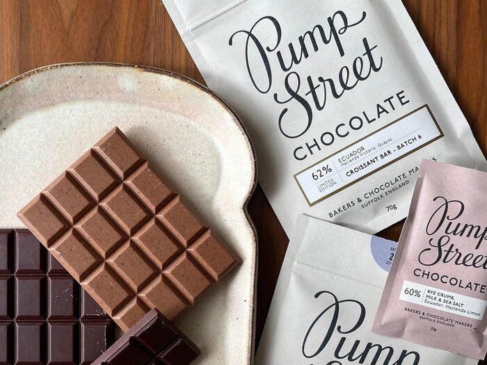 チョコの中に練り込まれているのは・・・？まるで“焼きたてのような香ばしさ“が楽しめるチョコレート