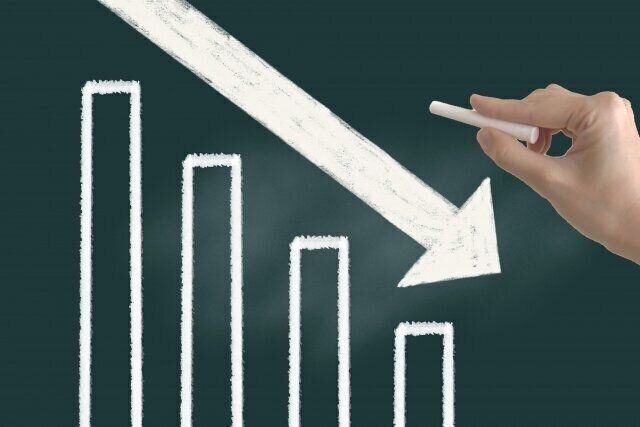 【株価暴落】資産4000万円を築いた投資夫婦が暴落相場の今やること・やらないこと