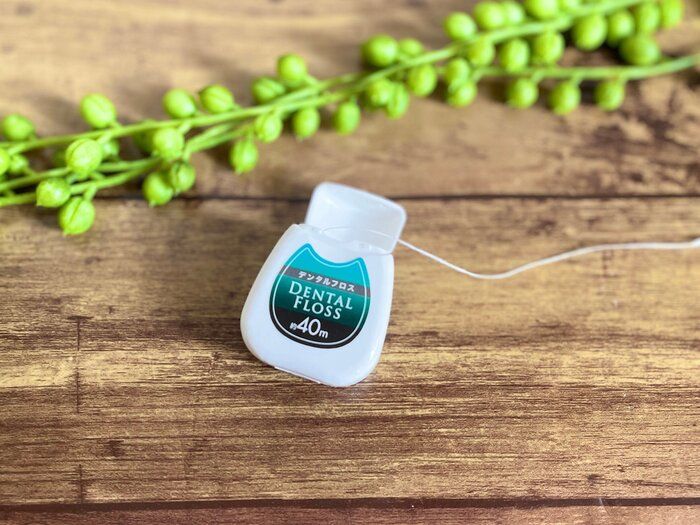 【ワッツ】もうこれでイイじゃん！歯の隙間が狭い人や初心者も使いやすいデンタルフロス！