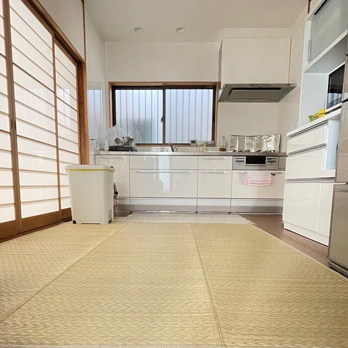 当たり前を捨てたら部屋の活用が広がった実家のダイニングキッチン