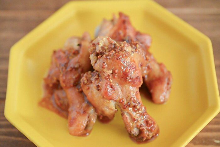 手羽元は冷凍保存しておくと便利！おいしく食べるための注意ポイント＆手羽元でごちそう！簡単レシピ2選