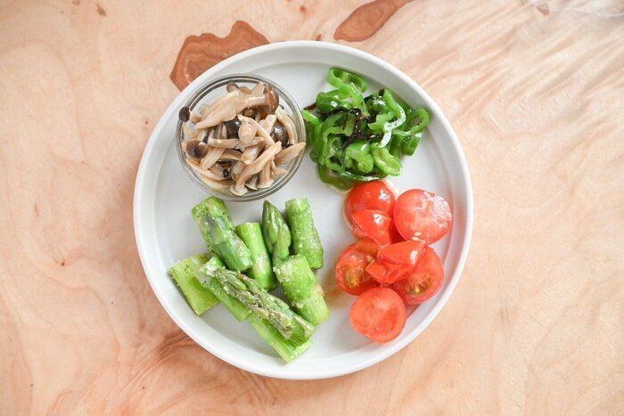 【3COINS】電子レンジでパンケーキが同時に4個まで作れる！副菜もご一緒に♪おすすめレシピをご紹介