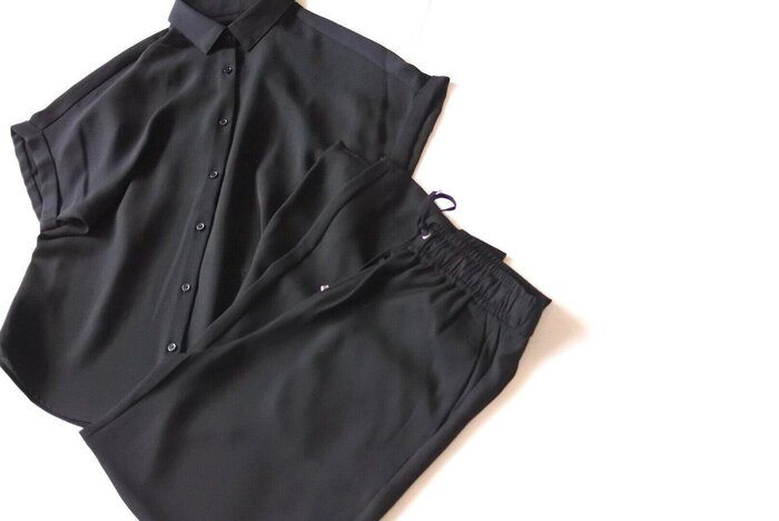 【現役デザイナーが教えます】シワになりにくい素材３選