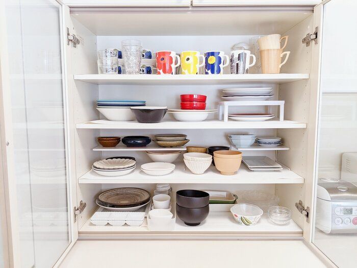 並び替えるだけ！食器は3つの○○でまとめるとスッキリ見える！