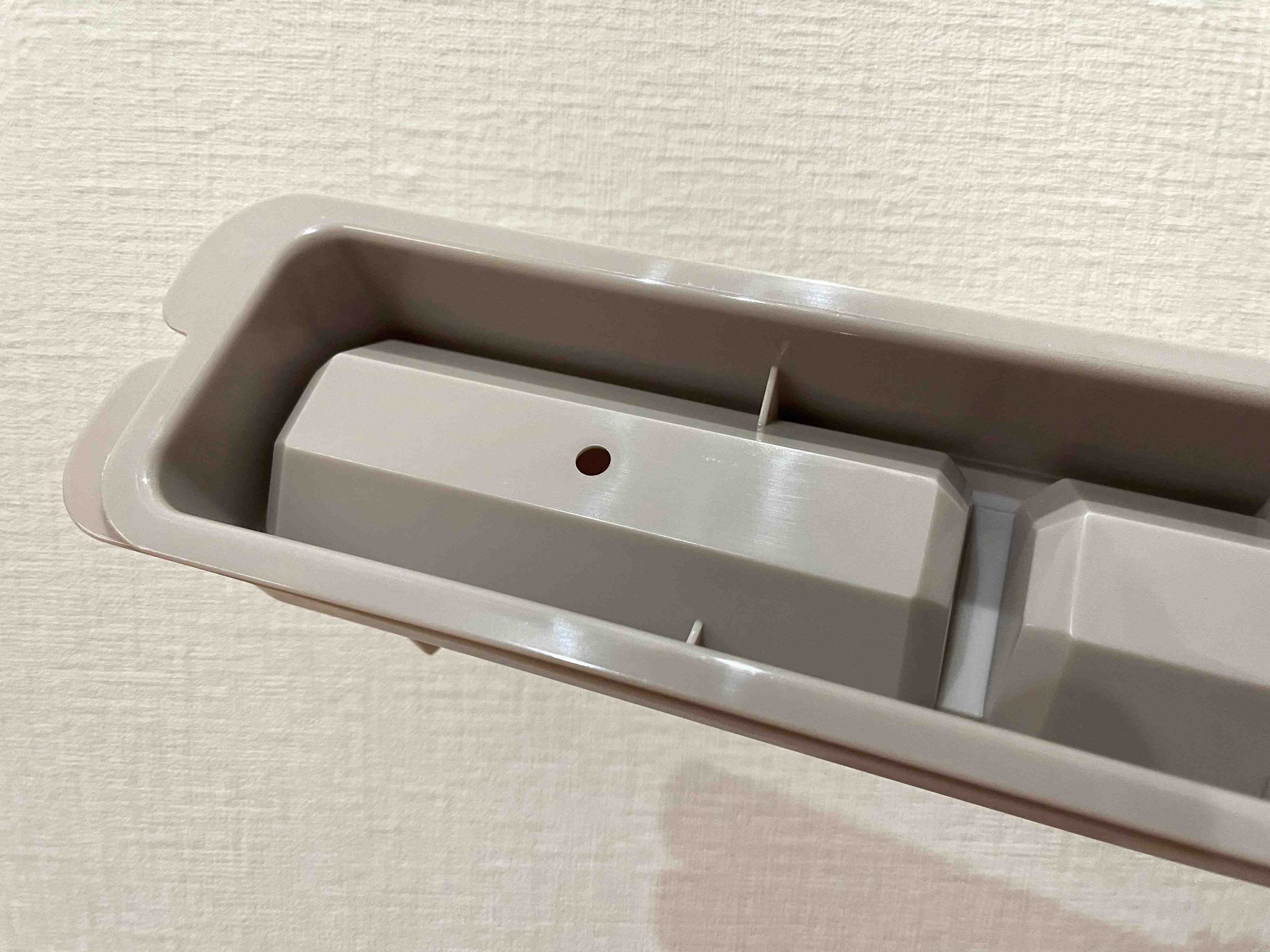 【ダイソー】地味にストレス！？水筒の「氷入れ」が劇的にラクになるアイテムを見つけました！