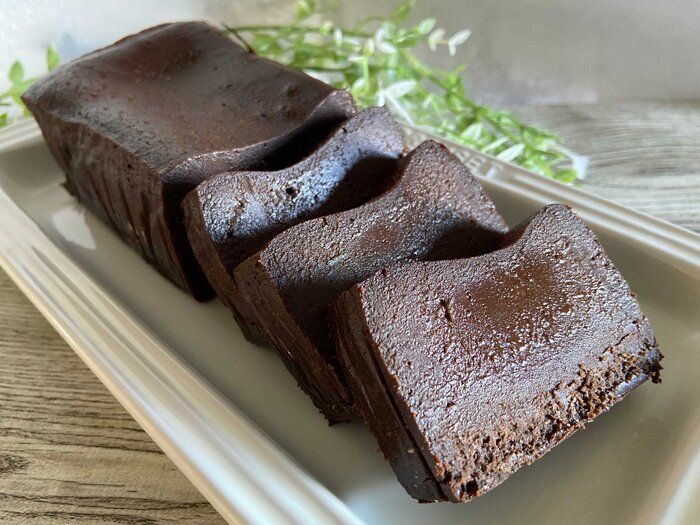 【成城石井】こだわりのクーベルチュールチョコレートで作る「テリーヌショコラ」が濃厚で極上！