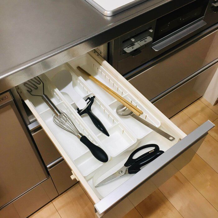 【たったこれだけで⁉】劇的に使いやすくなる！キッチン収納のコツ