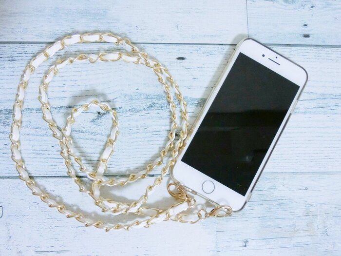 【DAISO】流行のスマホアクセサリーが110円！見つけたら即購入レベルのおすすめアイテム