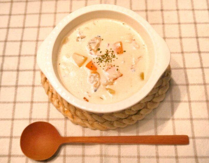 あさり缶で超簡単！【あさりの旨味たっぷりクラムチャウダー】のつくり方