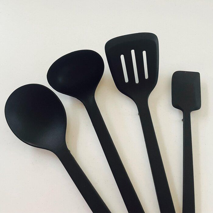 【ダイソー】新商品のキッチンツールが調理中のキッチンを快適に！