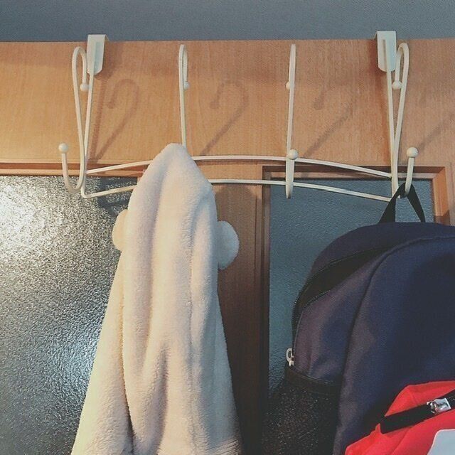 ３COINSで叶える！【浮かせる収納】で賃貸でも簡単にきれいな部屋に！