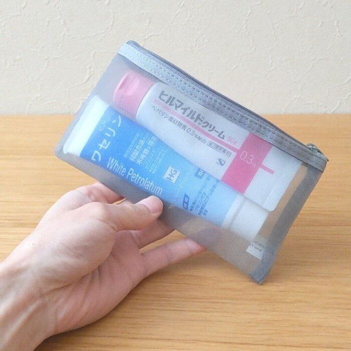 【無印良品】ペンケースとして使うだけではもったいない！ポケットと透け感が使いやすいおすすめケース