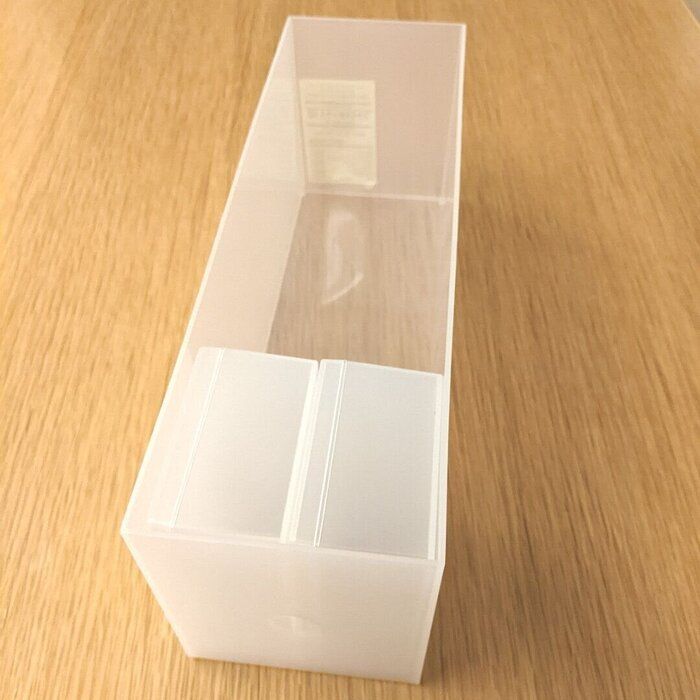 小物をすっきりとまとめるならダイソーの「救急小物ケース」がオススメ！無印のファイルボックスと相性抜群なんです