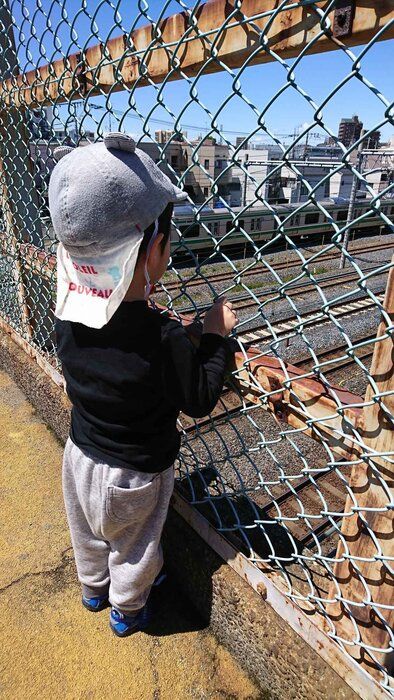 自閉症の我が子は「小鉄」。鉄道大好き！の長所を伸ばすことで問題行動を緩和するきっかけに。