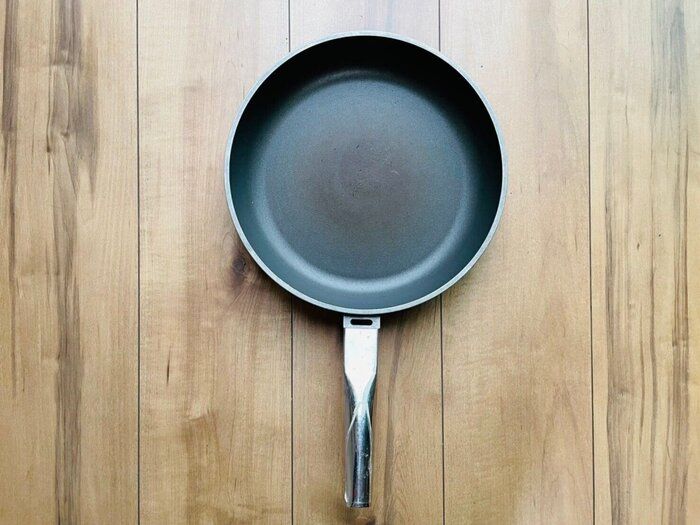 「おなべの病院」定期的なメンテナンスで一生モノのフライパンに生まれ変わる⁈