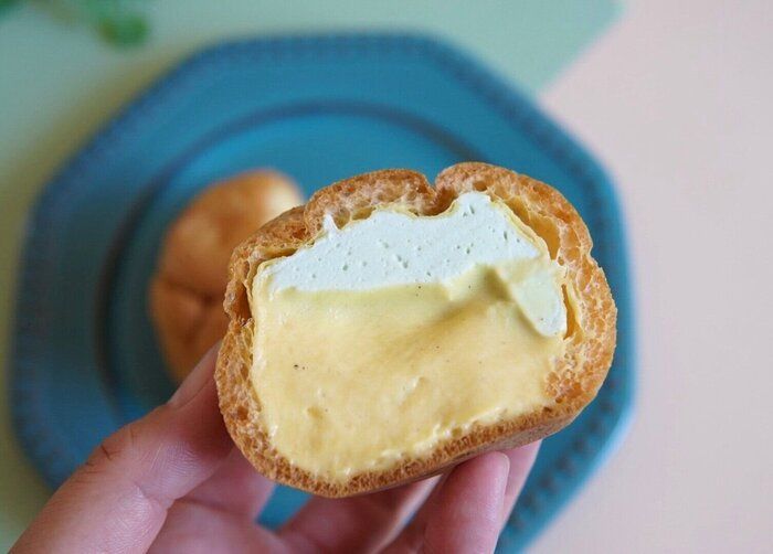 【ローソン】全国８つのエリアで異なる、ご当地ならではの味わい。中部限定「静岡クラウンメロンの生カスタードシュークリーム」をレポート