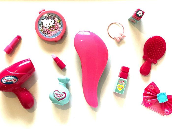 【キャンドゥ】３歳女の子の気持ちを掴んだヘアブラシ