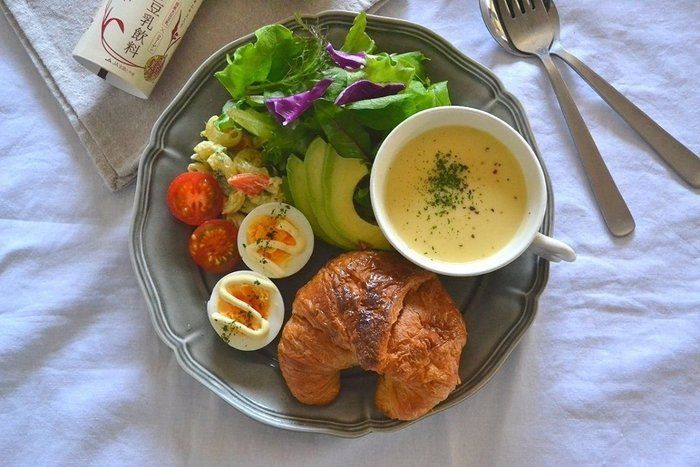 朝ごはんはワンプレートと〇〇をプラス
