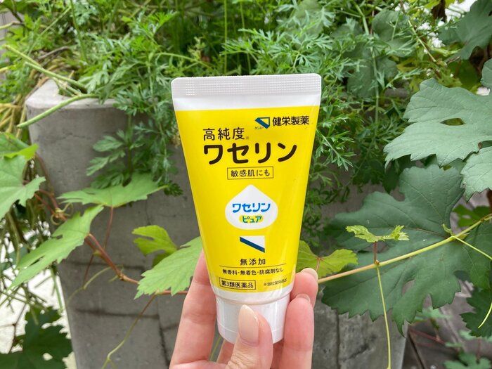 うっかり荒れた手やヒビ割れしたかかとにも！大人こそ使いたい”ワセリンピュア”