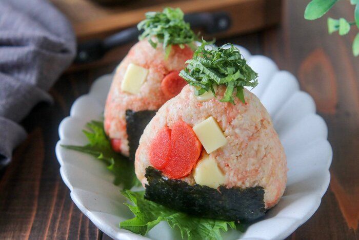 【オートミールで糖質オフ】リピート必至♪オートミールの明太チーズおにぎり