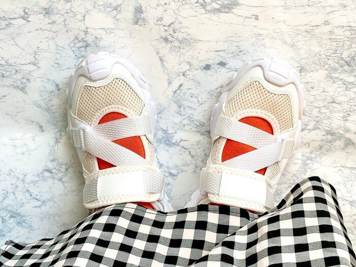 【しまむら】カラーソックスが映える！メッシュスニーカー