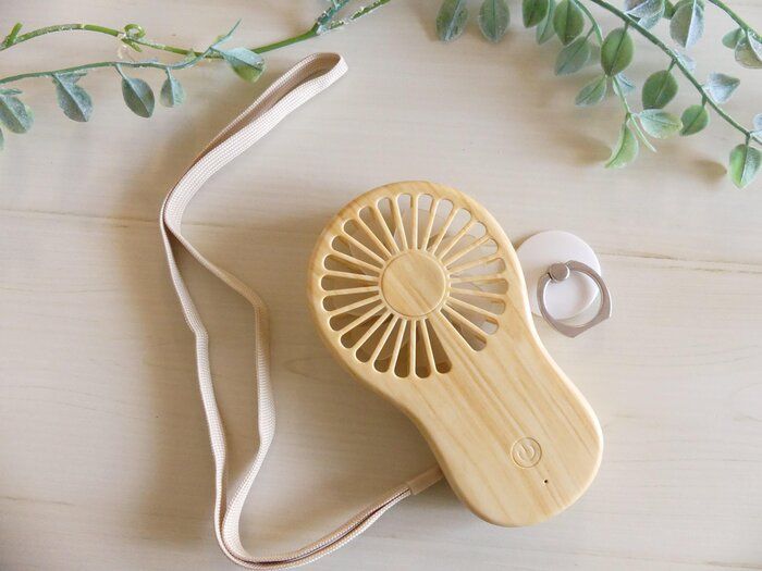 【ダイソー】な・な・なんと３WEYでコスパ最強！おしゃれママこそが選ぶべきハンディ扇風機