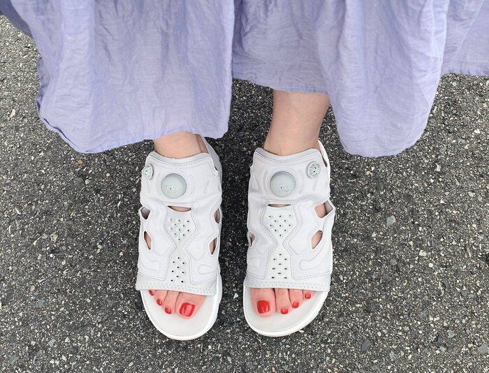 夏でもスニーカーが履きたい！蒸れずに快適でお洒落なスニーカーサンダル3選