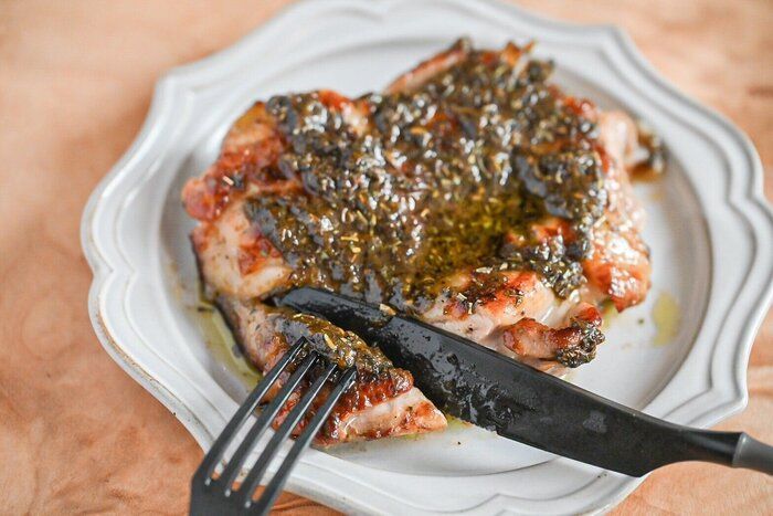 【無印良品】普通の鶏もも肉がごちそうになるよ！オーブンなし！フライパンだけで作れる便利なキットが新商品が登場