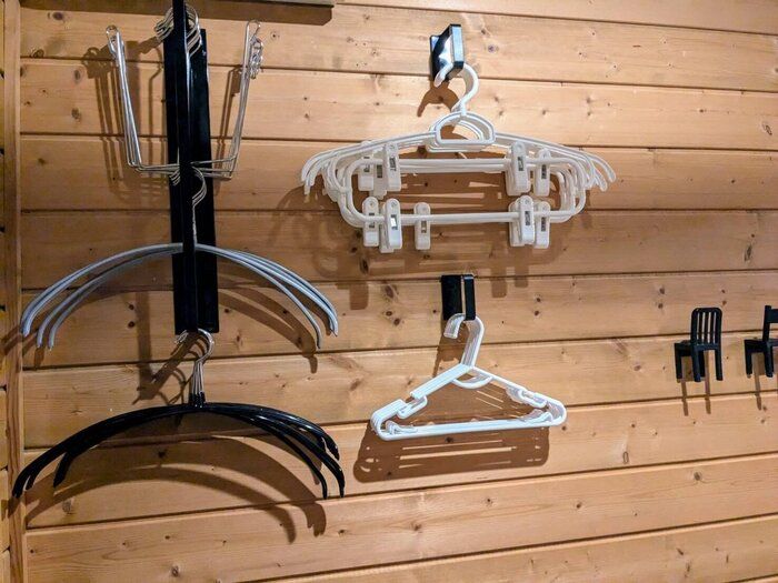 【ダイソー】暮らしのプロが手放せない！乾きにくいモノに最適な洗濯グッズ