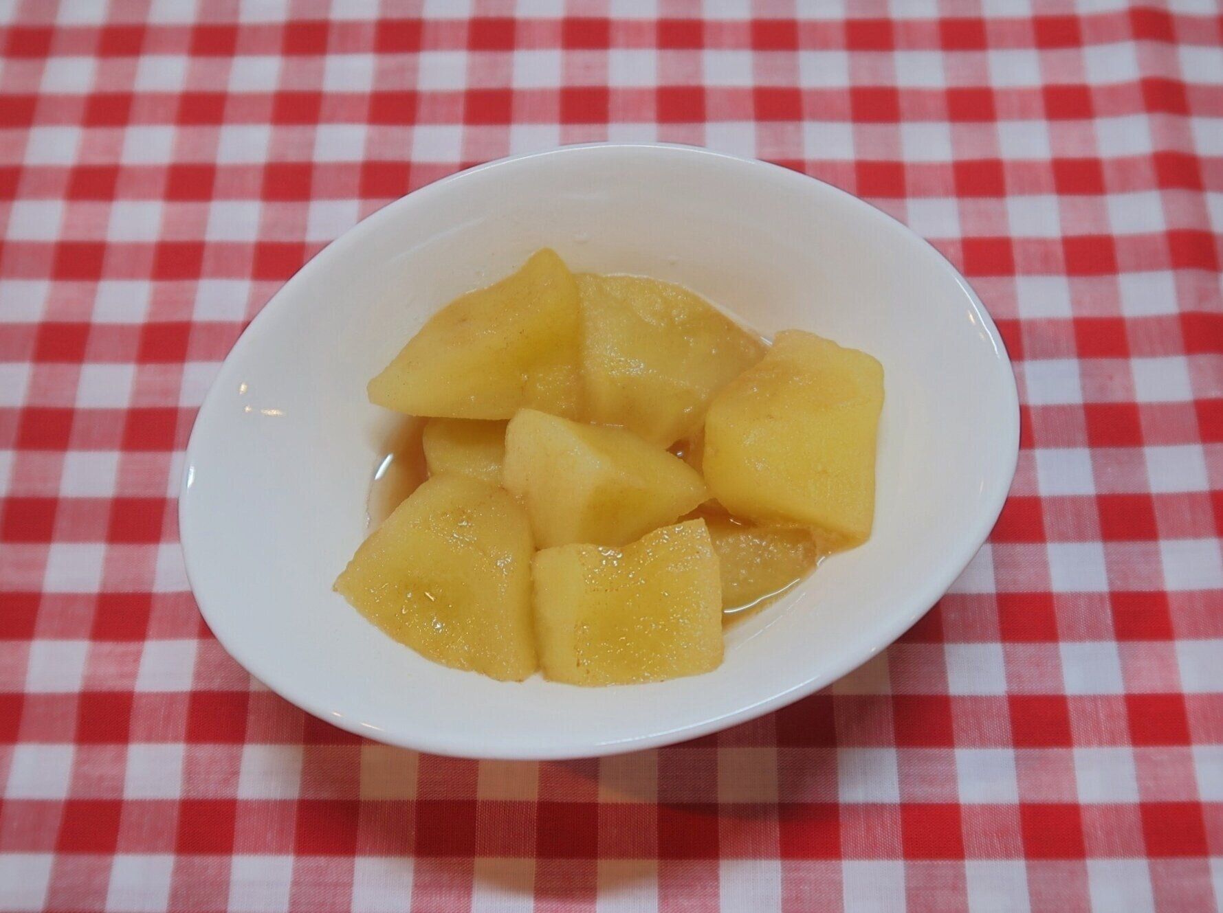 【旬食材】レンジで簡単！「りんごのコンポート」のつくり方