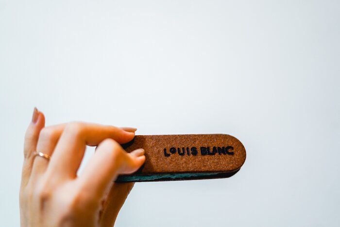 嵐も買った！絶品すぎるチョコレートサンド「LOUIS BLANC」
