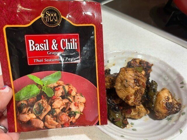 【カルディ】タイで人気の屋台めしの定番バジルチリ炒めガパオが美味しい