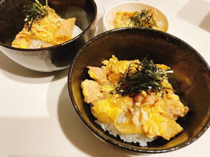 【親子丼】ズボラ主婦がつくる、つゆだく親子丼！