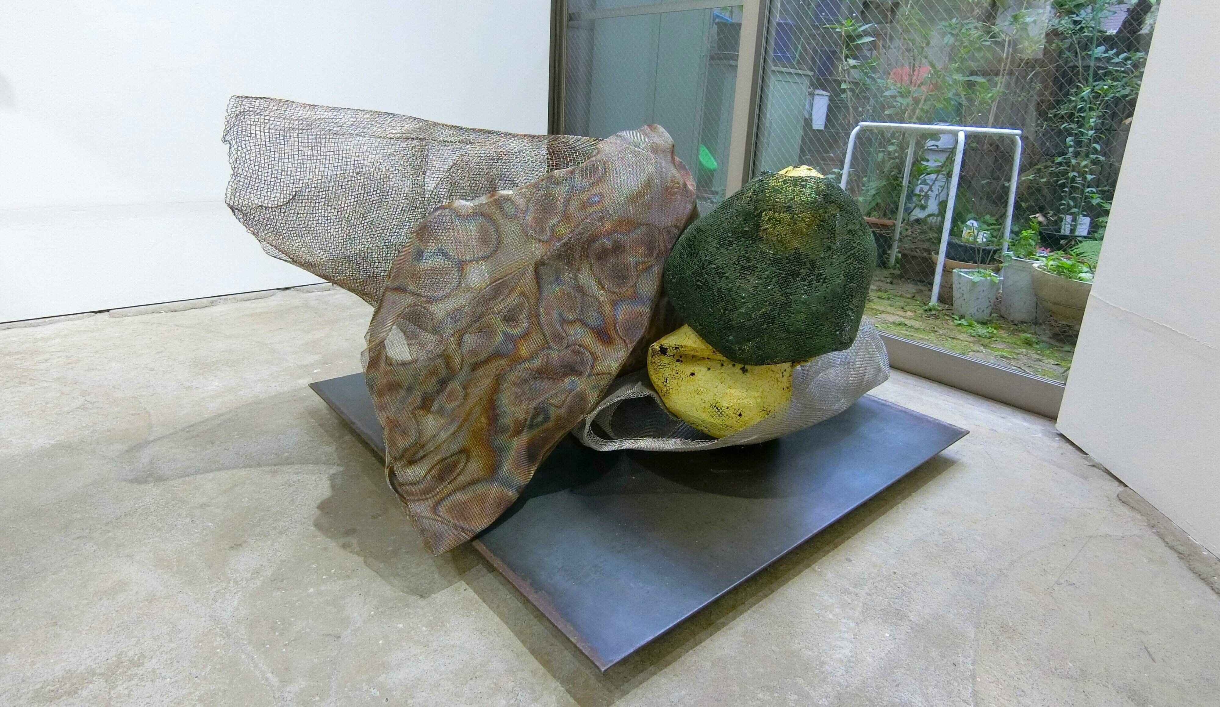 金属造形作家・中村洋子さんグループ展へ／EMPTY INSIDE(エンプティ　インサイド)