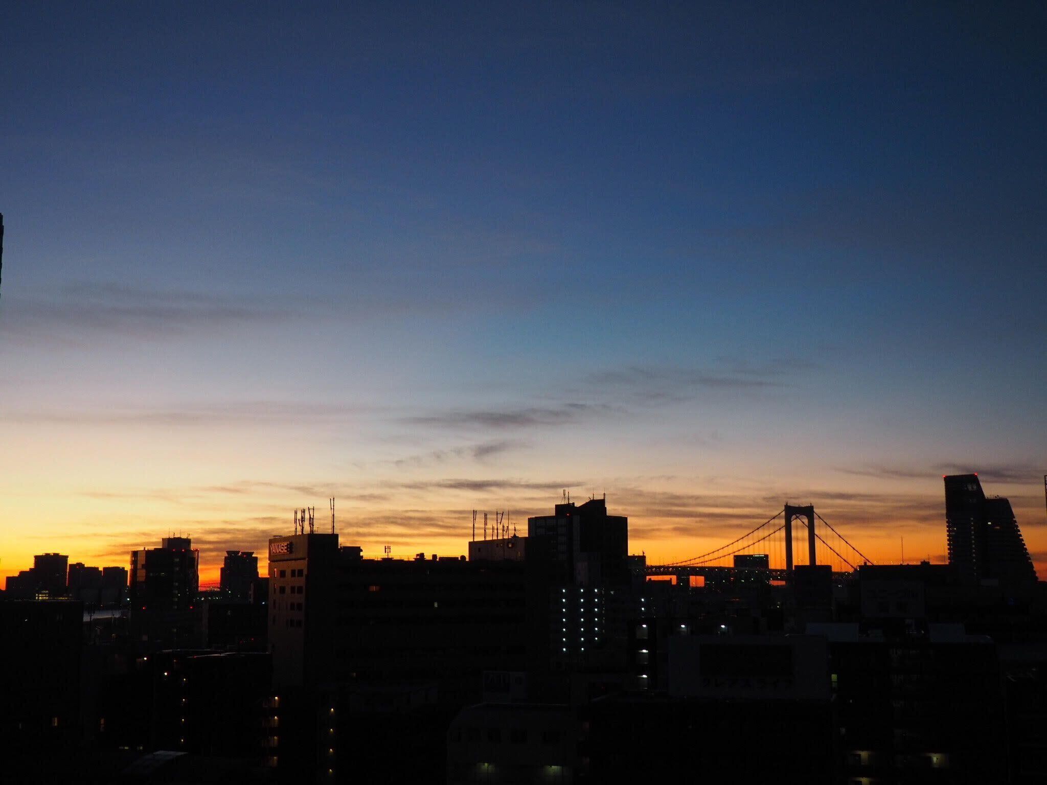 早起きは三文以上の徳　時間を意識する気象予報士の明け方ライフ