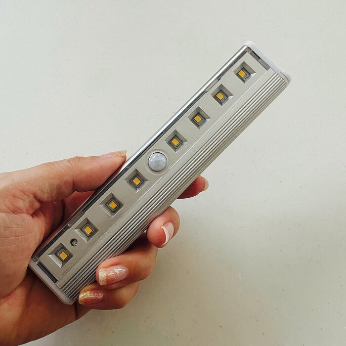 【ダイソー】人感センサーライトにスティック型が出たっ！