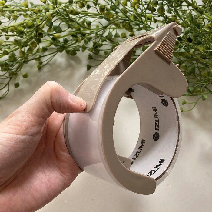 ついにセリアで見つけた！今まで無かったくすみカラーが絶妙！