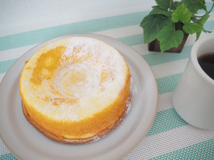 【ミニストップ】ふわふわシフォンケーキの甘さと卵感に癒される…！