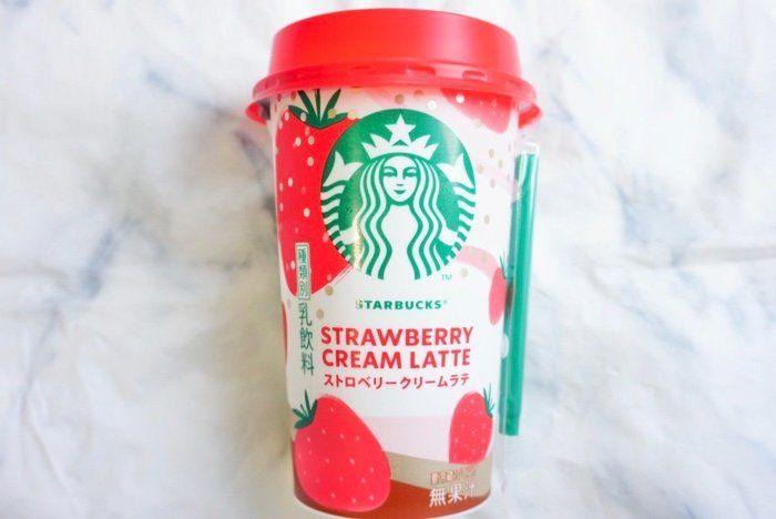 コンビニで買えるスタバ♡新作の「ストロベリークリームラテ」は◯◯みたい！？