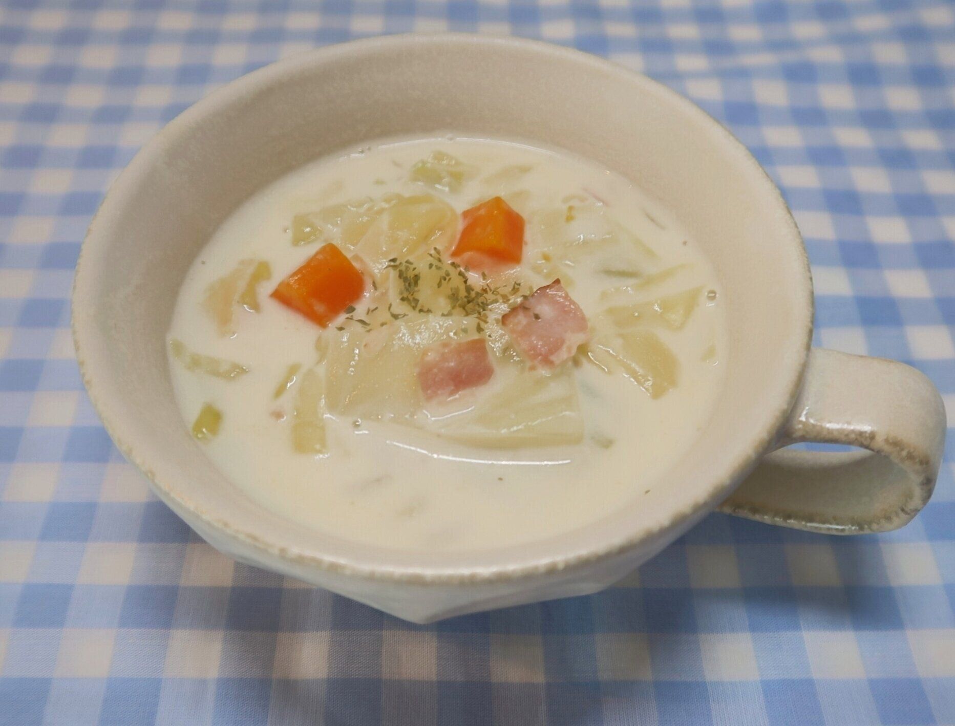 3種の野菜でつくる【野菜たっぷりクリームスープ】のレシピ