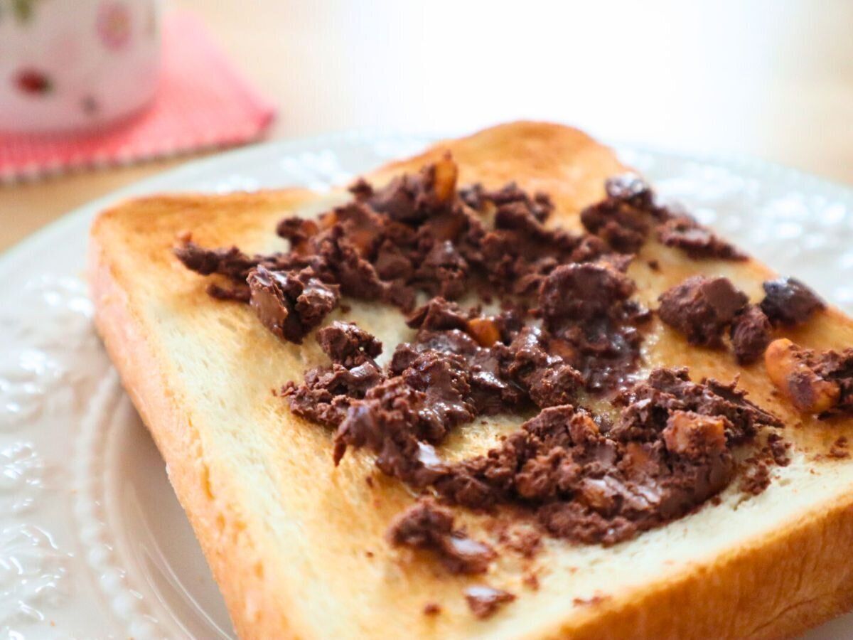 背徳感がたまらない！たった56円でできるザクうま食パン