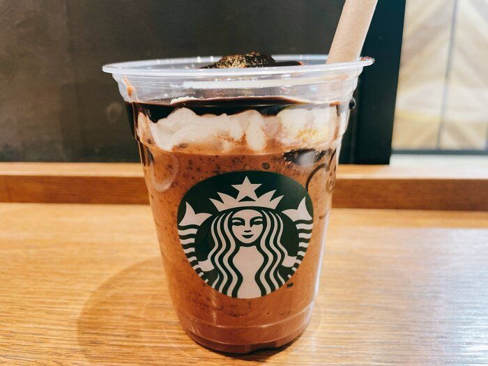 【スタバ】バレンタイン第二弾のドリンクは驚きの連続！オペラフラペチーノってどんな？