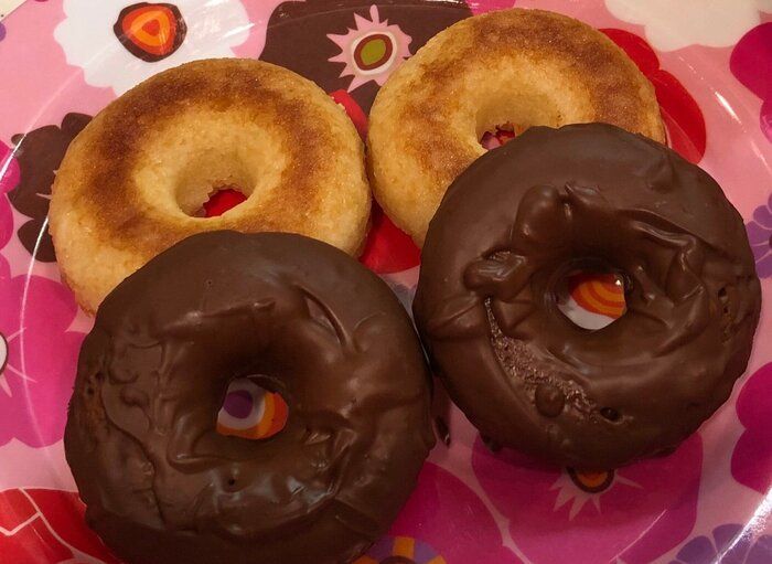 おやつにドーナツはいかが？念願のセリアのドーナツ型ゲット！簡単でおいしくて最高！