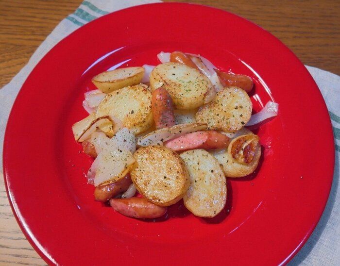 【旬食材】「新じゃがと新玉ねぎのジャーマンポテト」のつくり方