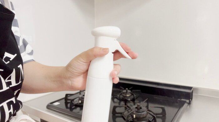 【ニトリ】疲れ知らずの家事を実現！マイクロミストスプレーは一度の操作で楽々ミストが広がる